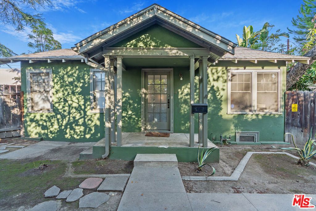 1767 Locust Street, Pasadena, CA 91106