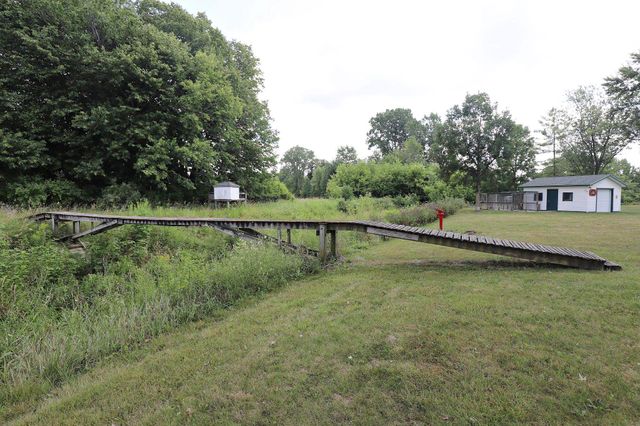 1415 S Nichols Road, Swartz Creek, MI 48473
