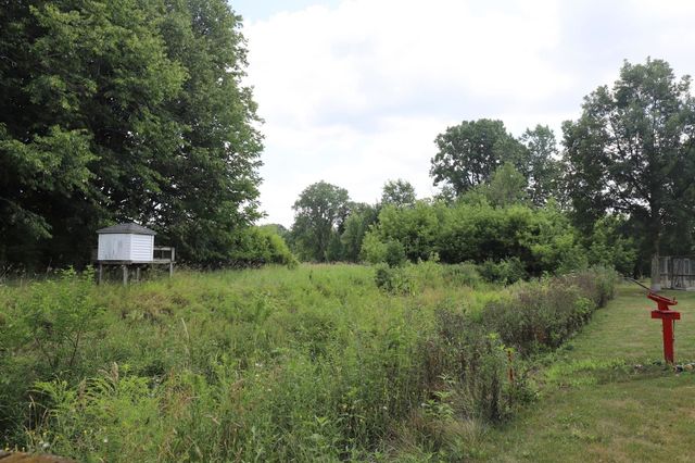 1415 S Nichols Road, Swartz Creek, MI 48473