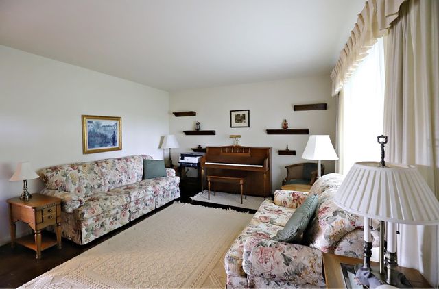 1415 S Nichols Road, Swartz Creek, MI 48473