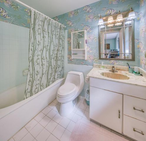 3601 S Ocean Boulevard 408, South Palm Beach, FL 33480