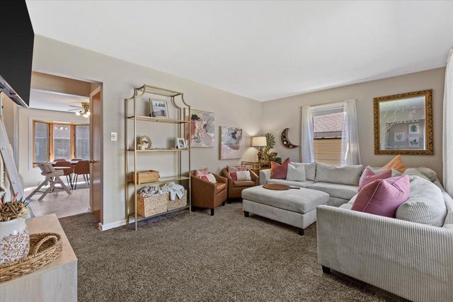 270 N 111th STREET, Wauwatosa, WI 53226