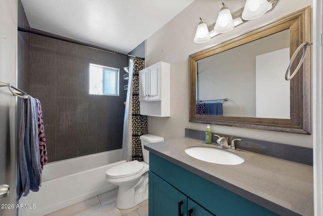 1835 W BEHREND Drive, Phoenix, AZ 85027
