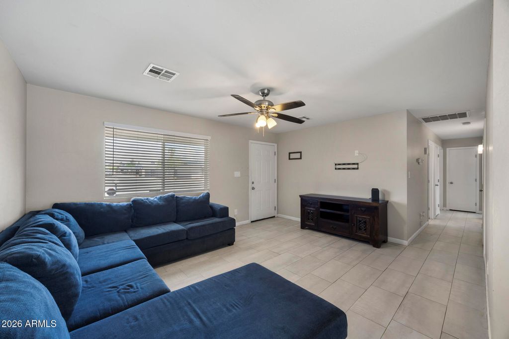 1835 W BEHREND Drive, Phoenix, AZ 85027 — photo 3