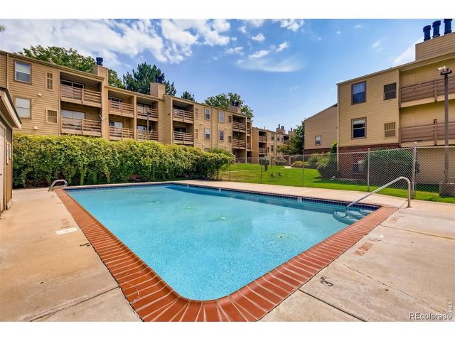 7395 E Eastman Ave L-203, Denver, CO 80231