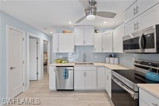 1435 Curlew AVE 3, Naples, FL 34102