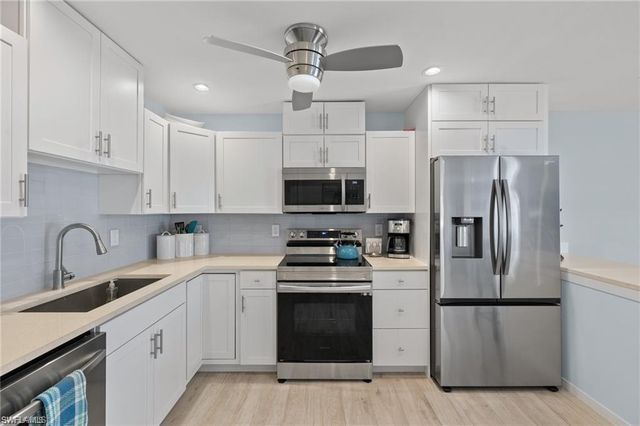 1435 Curlew AVE 3, Naples, FL 34102