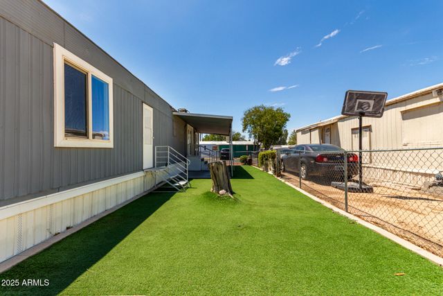 5601 W MISSOURI Avenue 32, Glendale, AZ 85301