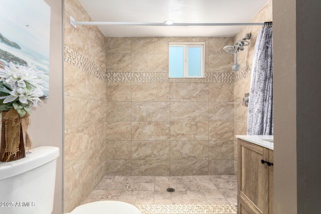 5601 W MISSOURI Avenue 32, Glendale, AZ 85301