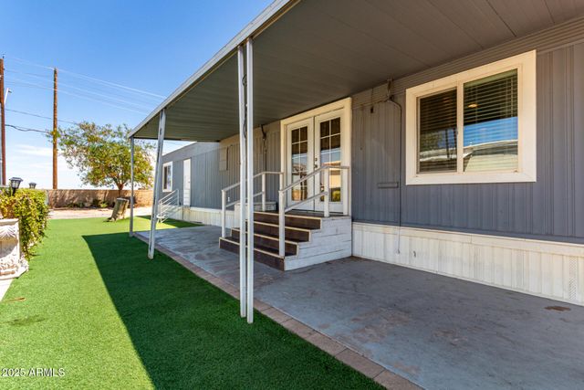 5601 W MISSOURI Avenue 32, Glendale, AZ 85301