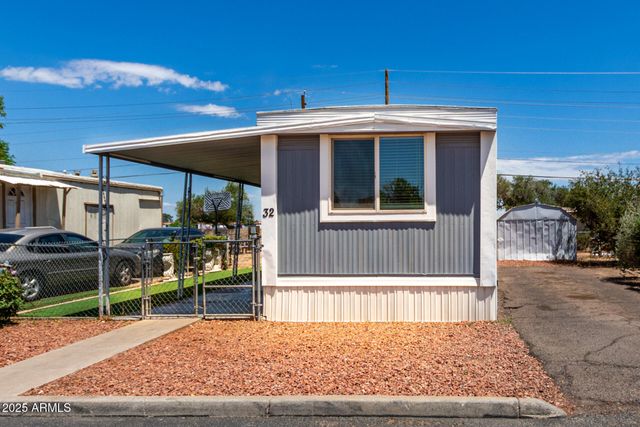 5601 W MISSOURI Avenue 32, Glendale, AZ 85301