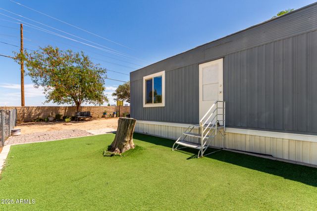 5601 W MISSOURI Avenue 32, Glendale, AZ 85301