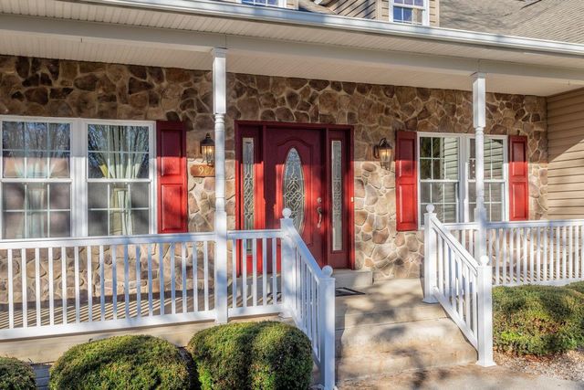 987 RIVERSIDE DR, Luray, VA 22835