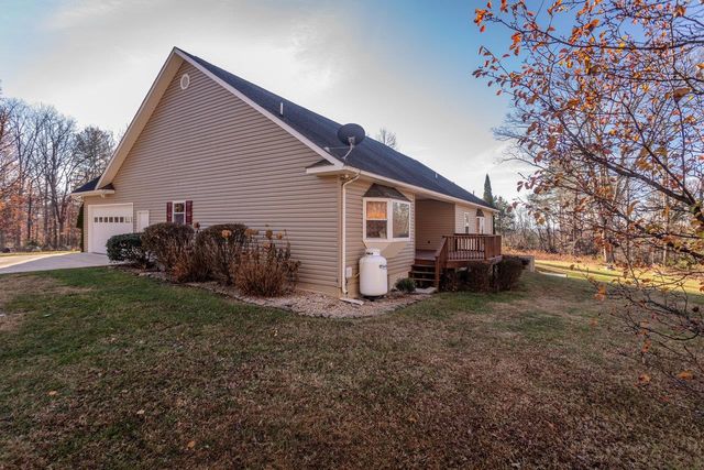 987 RIVERSIDE DR, Luray, VA 22835
