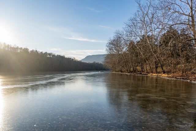 987 RIVERSIDE DR, Luray, VA 22835