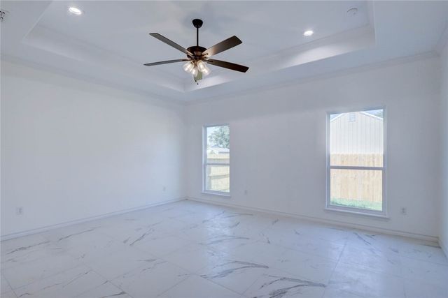 118 Amethyst St, Portland, TX 78374