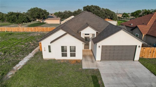 118 Amethyst St, Portland, TX 78374