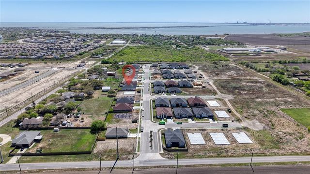 118 Amethyst St, Portland, TX 78374