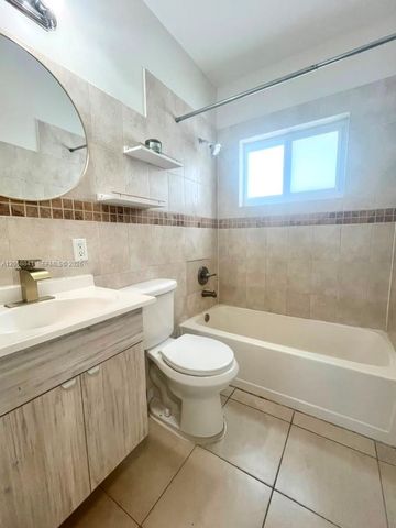 1679 NE 176 ST, North Miami Beach, FL 33162