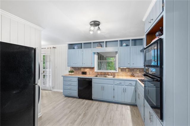 2433 Kingscliff Drive NE, Atlanta, GA 30345