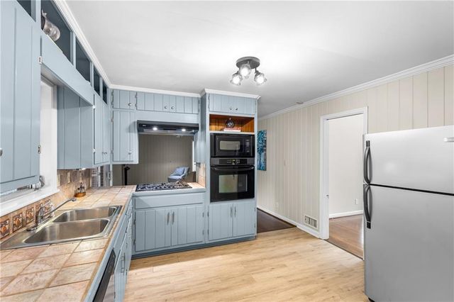 2433 Kingscliff Drive NE, Atlanta, GA 30345
