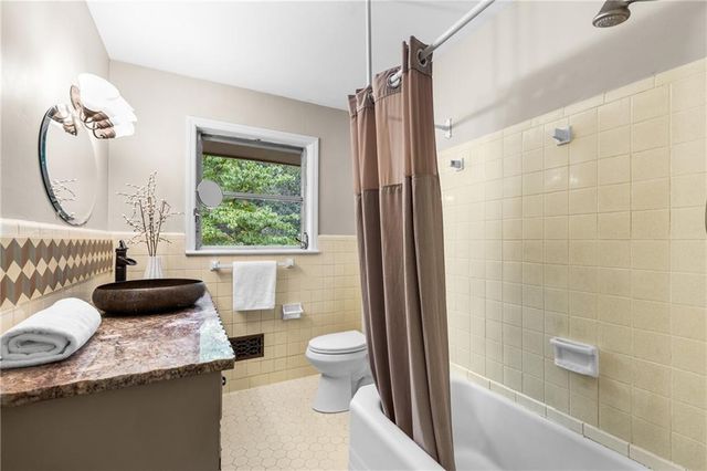 2433 Kingscliff Drive NE, Atlanta, GA 30345