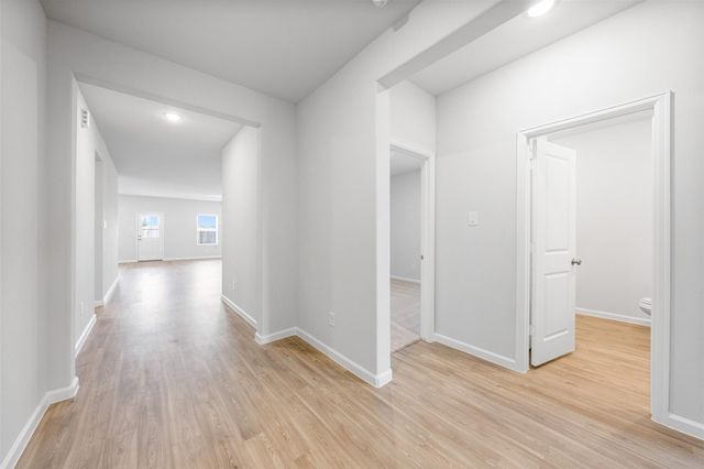 16743 Needlepoint Drive, Conroe, TX 77302