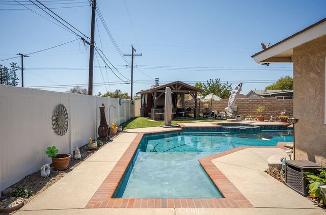 1278 Dorian Court, Upland, CA 91786