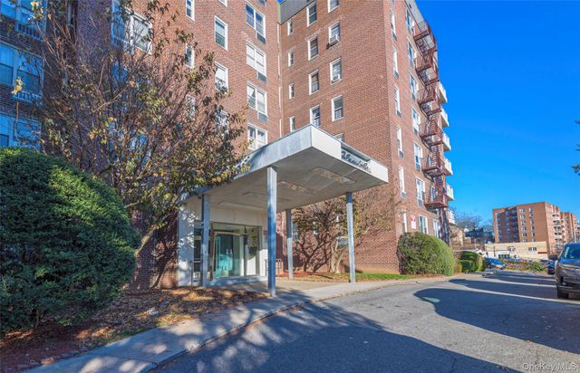125 Bronx River Road 2E, Yonkers, NY 10704