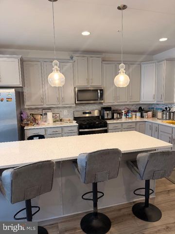 1011 FLESTER LN, Laurel, MD 20707