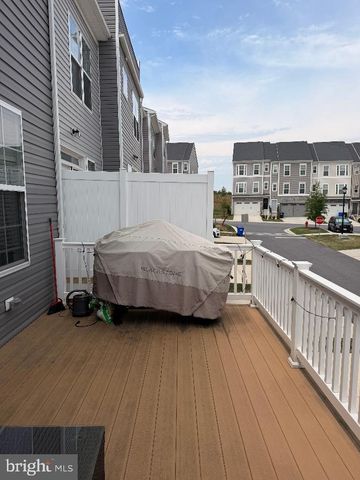 1011 FLESTER LN, Laurel, MD 20707