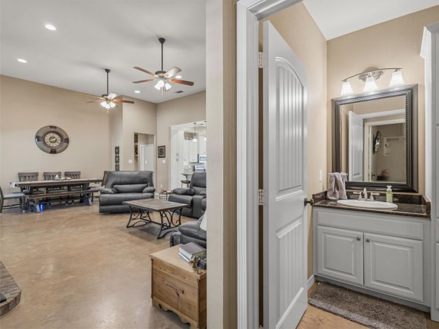 10024 FM 49, Gilmer, TX 75644