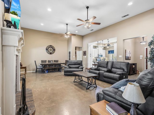 10024 FM 49, Gilmer, TX 75644