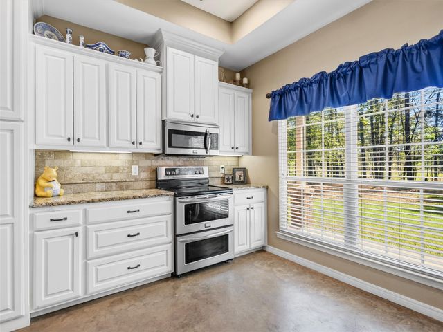 10024 FM 49, Gilmer, TX 75644