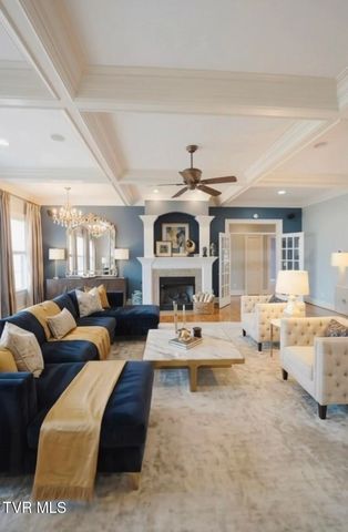 1184 Cliffview Circle, Johnson City, TN 37615