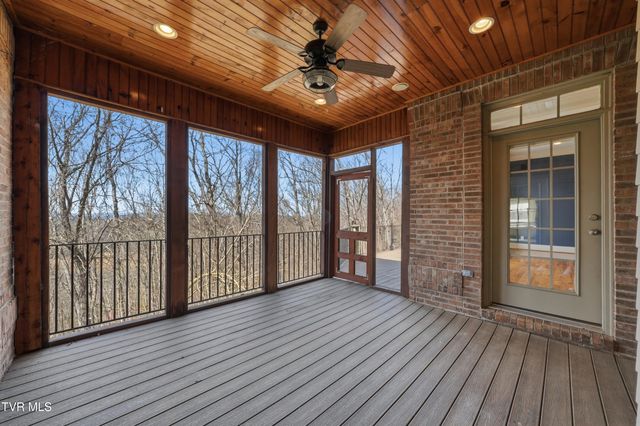 1184 Cliffview Circle, Johnson City, TN 37615