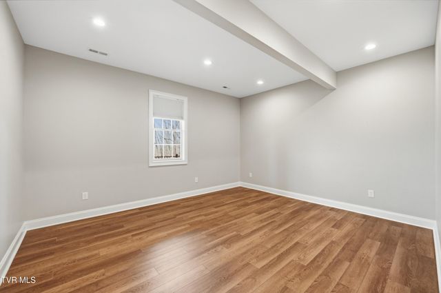 1184 Cliffview Circle, Johnson City, TN 37615