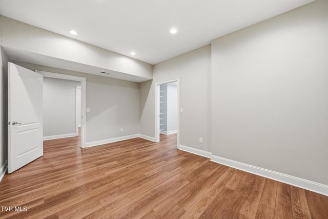 1184 Cliffview Circle, Johnson City, TN 37615
