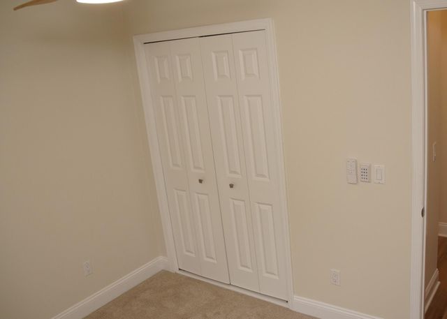330 Pondridge Circle, Wayzata, MN 55391