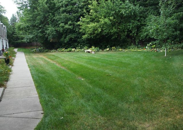 330 Pondridge Circle, Wayzata, MN 55391