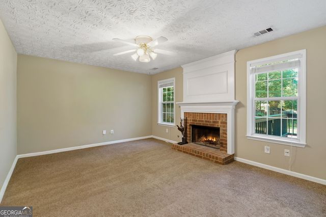 3735 Wake Robin Way, Cumming, GA 30040