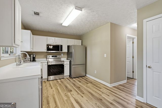 3735 Wake Robin Way, Cumming, GA 30040