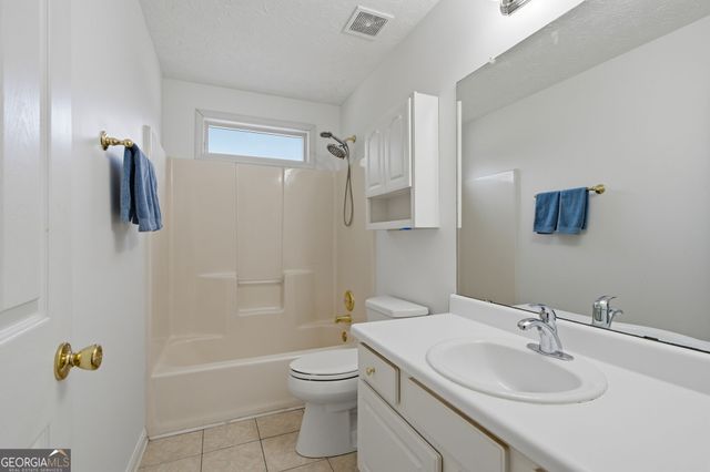 3735 Wake Robin Way, Cumming, GA 30040