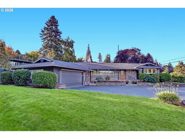 6820 Sw DOVER St, Portland, OR 97225
