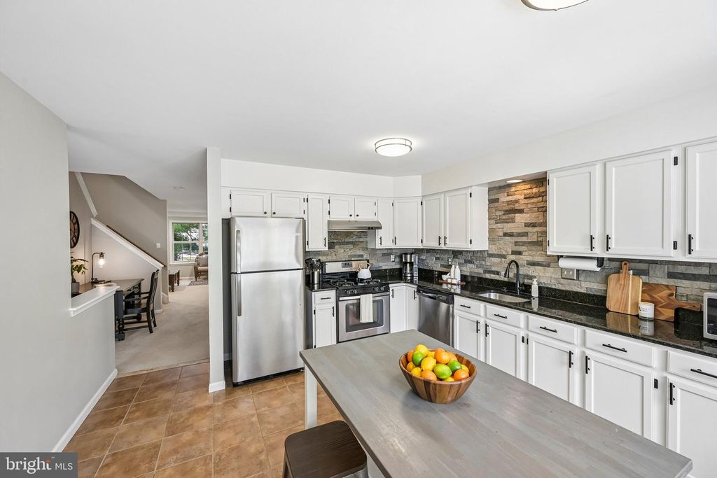 301 CAROL CT #15, LANSDALE, PA 19446 — photo 5