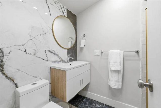 1814 W Tedmar Avenue, Anaheim, CA 92804