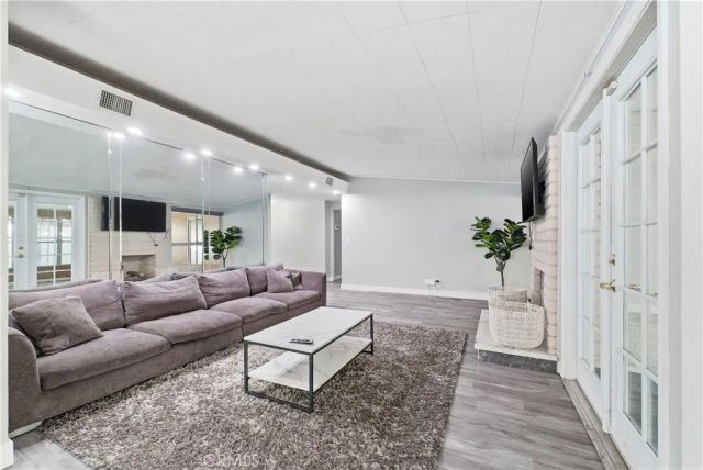 1814 W Tedmar Avenue, Anaheim, CA 92804