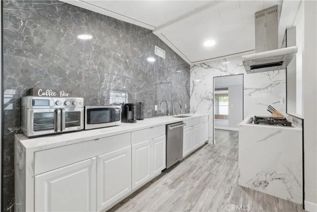 1814 W Tedmar Avenue, Anaheim, CA 92804