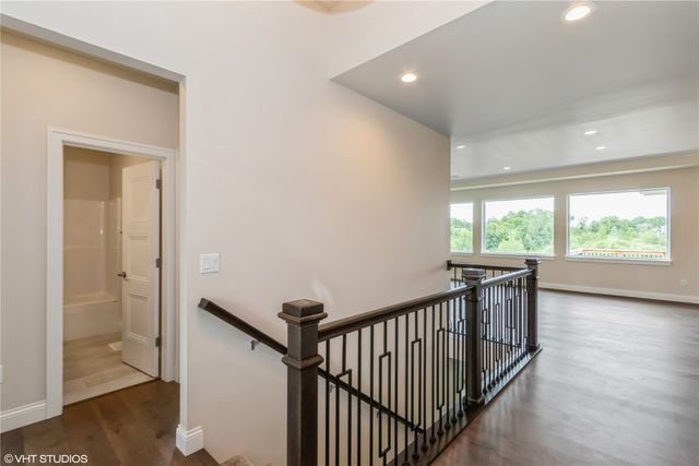 1103 High Ridge Trail, Solon, IA 52333