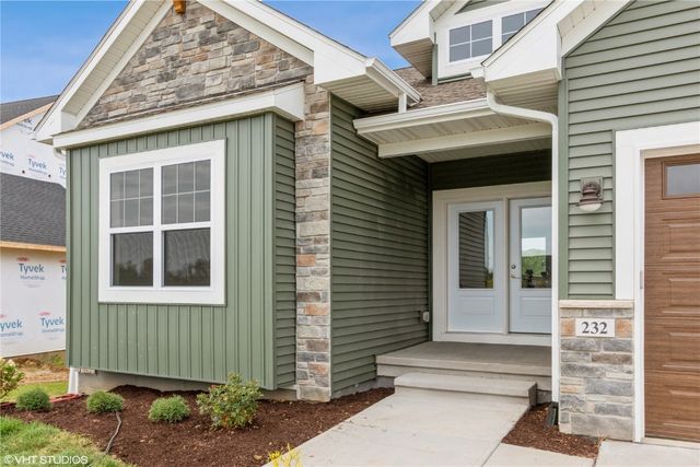 1103 High Ridge Trail, Solon, IA 52333